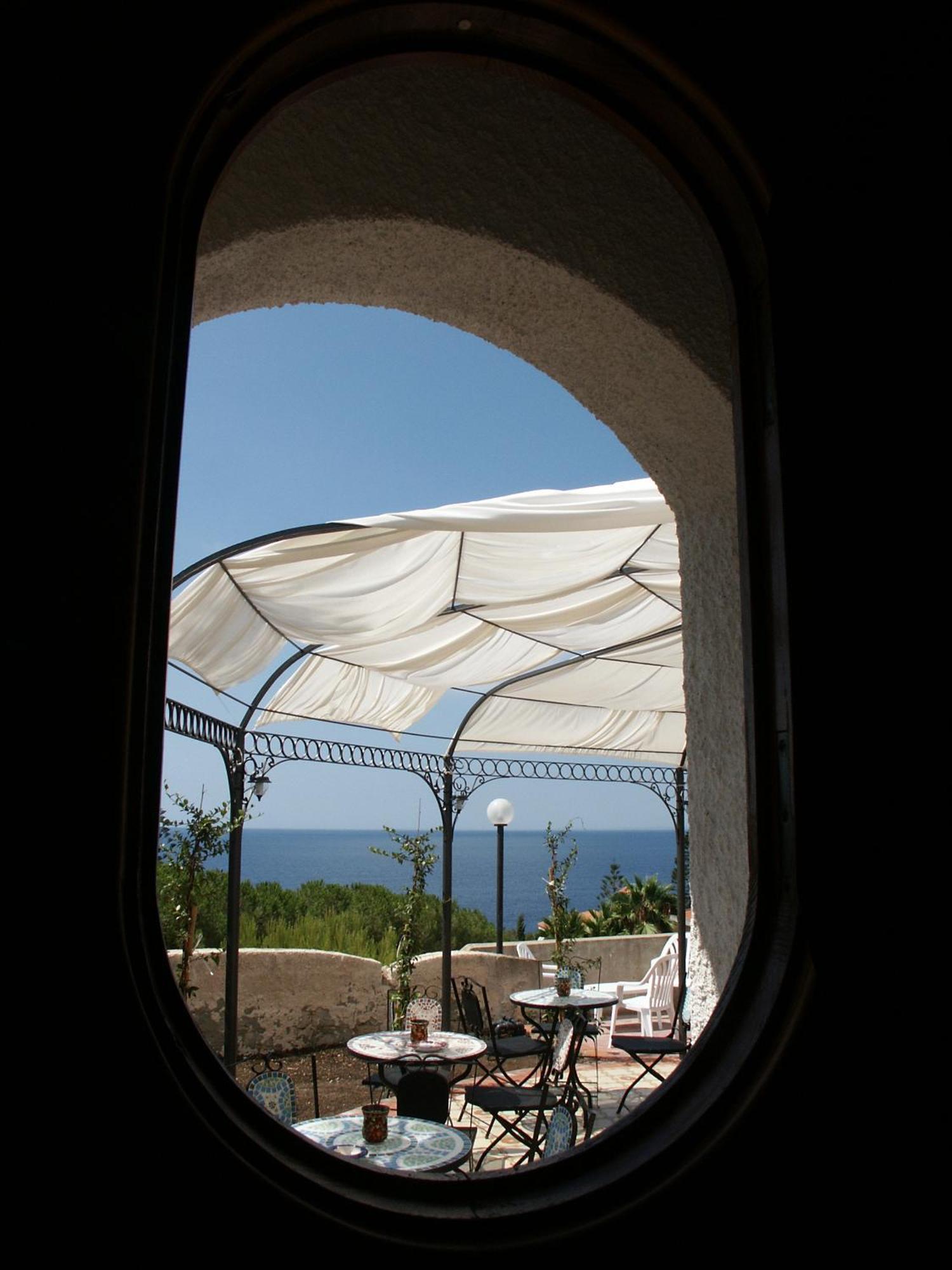 Bed and Breakfast Terrazza Sul Plemmirio Сиракузы Экстерьер фото